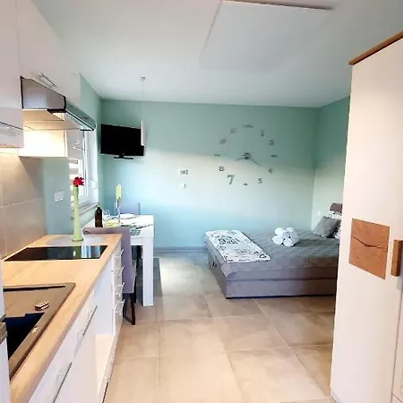 Ines * Zgornje Skofije