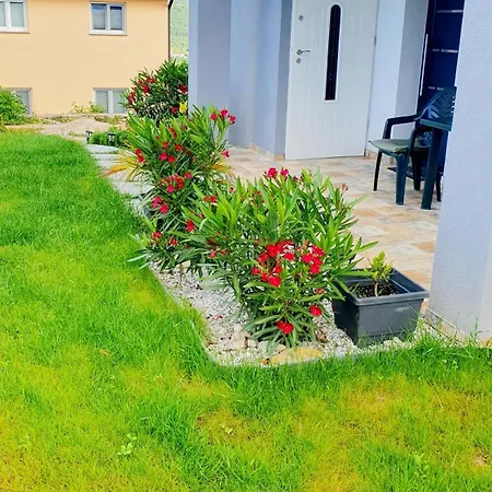 Ines Apartmán *