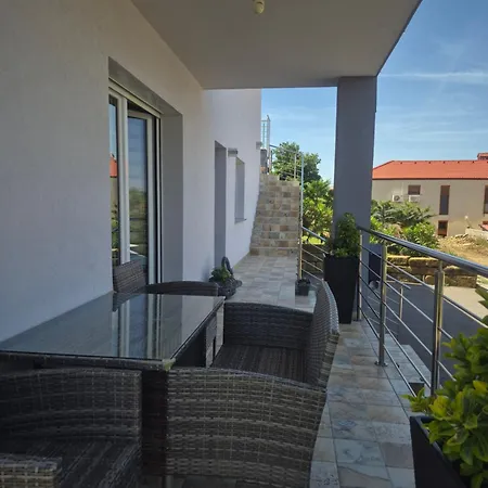 Ines Apartmán